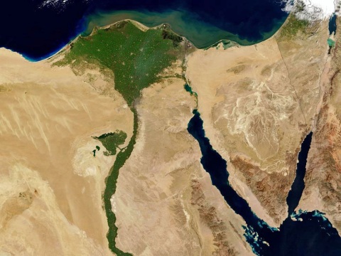 Nile valley from a satellite view, showing how water allows plants to grow.