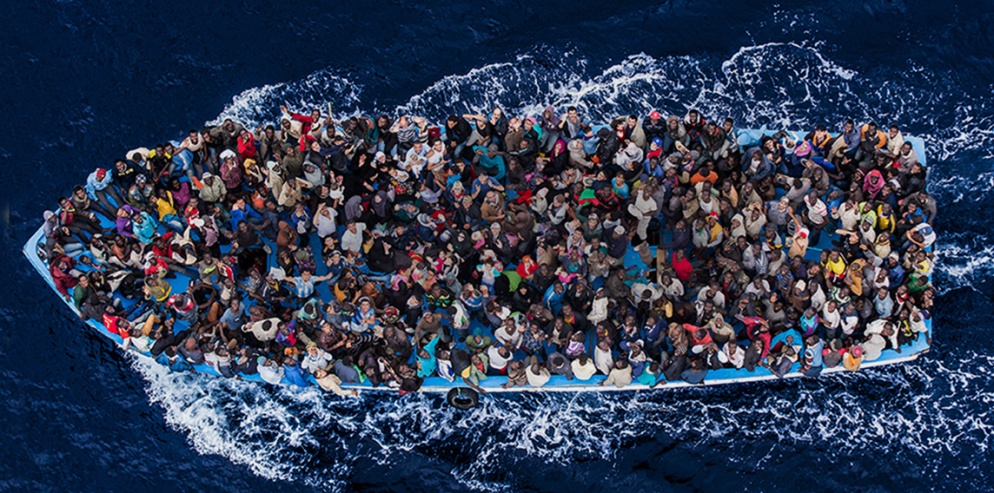 Massimo Sestini Refugee boat image